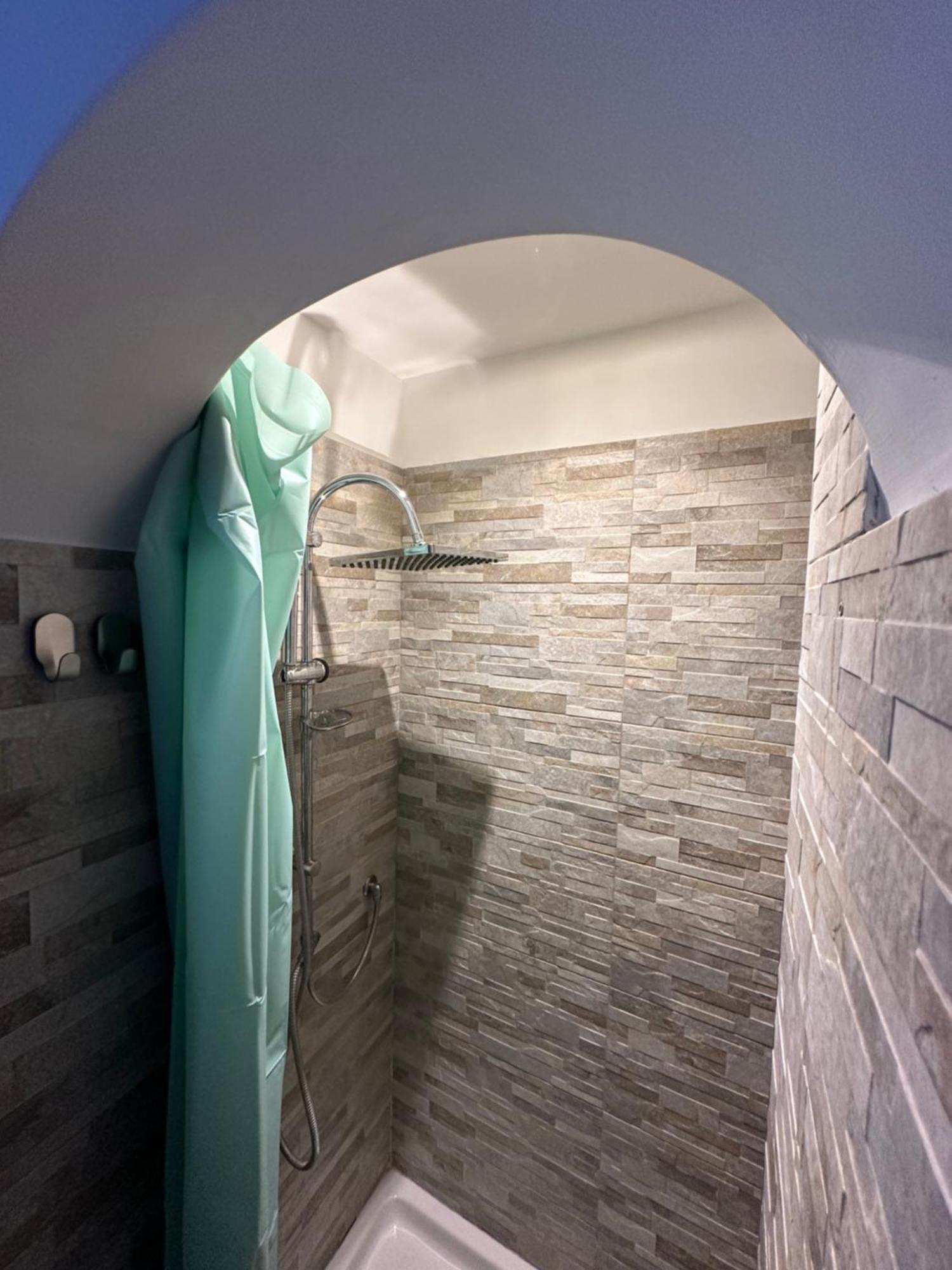 Trithome Suite Boutique Barberini Rome Exterior photo